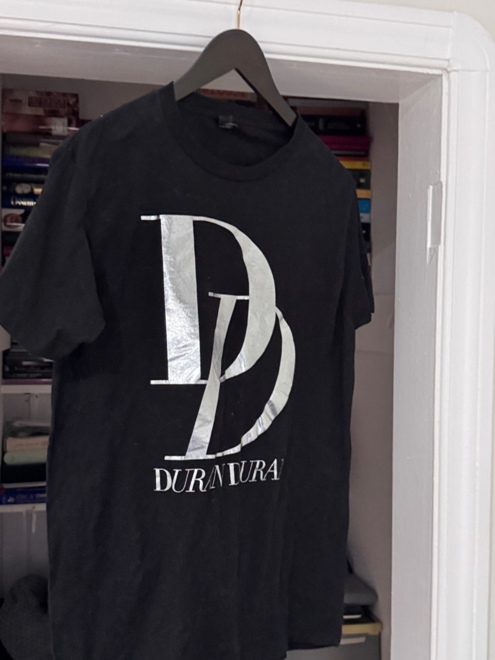 🎤✨ Vintage Retro Vibes, Icon Energy – Duran Duran Tee Concert From Paper Gods🎤